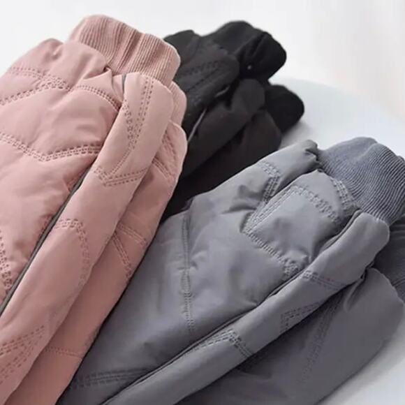 New warm kid’s snow pants size 5 - Picture 2 of 9